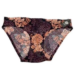 Vince Camuto Women's Under Brief - Size Medium